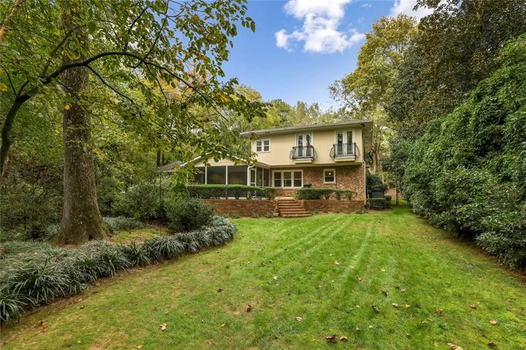 540 Tanacrest Drive, Sandy Springs, Georgia 30328, 3 Bedrooms Bedrooms, ,2 BathroomsBathrooms,Residential,Sold,540 Tanacrest Drive,6962905