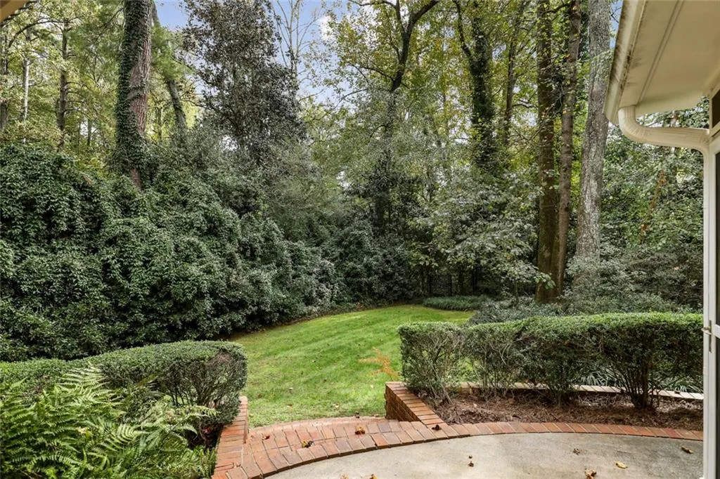 540 Tanacrest Drive, Sandy Springs, Georgia 30328, 3 Bedrooms Bedrooms, ,2 BathroomsBathrooms,Residential,Sold,540 Tanacrest Drive,6962905