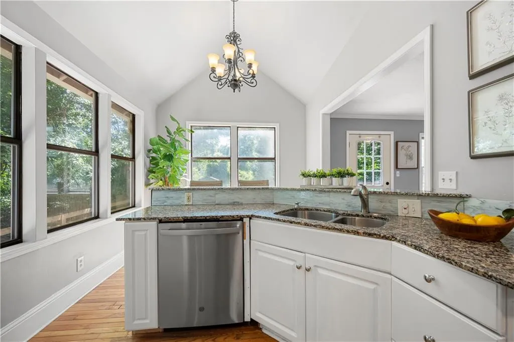1938 Maywood Place Nw, Atlanta, Georgia 30318, 4 Bedrooms Bedrooms, ,2 BathroomsBathrooms,Residential,For Sale,1938 Maywood Place Nw,7640703