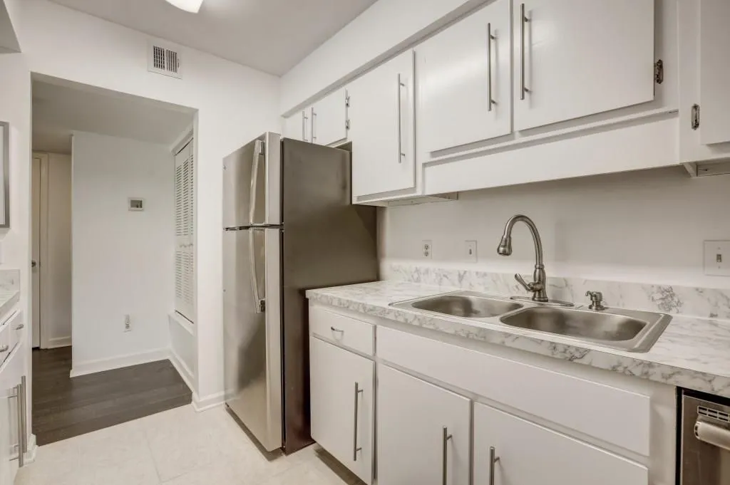 6008 Wingate Way, Sandy Springs, Georgia 30350, 1 Bedroom Bedrooms, ,1 BathroomBathrooms,Residential,Sold,6008 Wingate Way,6032009