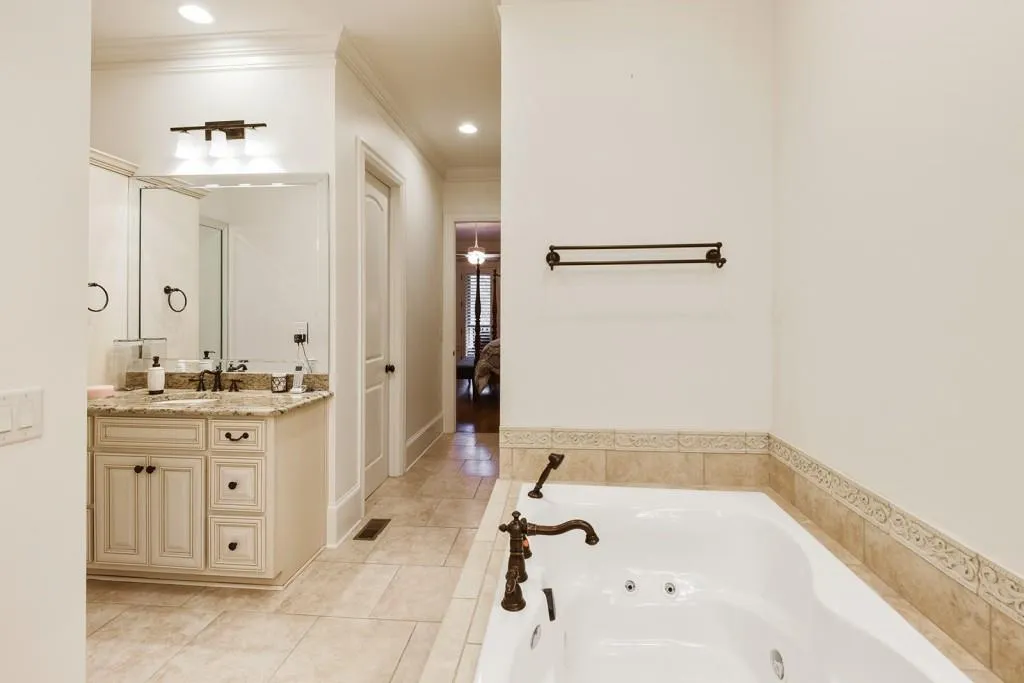 34 High Top Circle, Sandy Springs, Georgia 30328, 6 Bedrooms Bedrooms, ,6 BathroomsBathrooms,Residential,Sold,34 High Top Circle,5893658