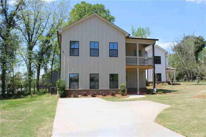 580 Glendale Road, Scottdale, Georgia 30079