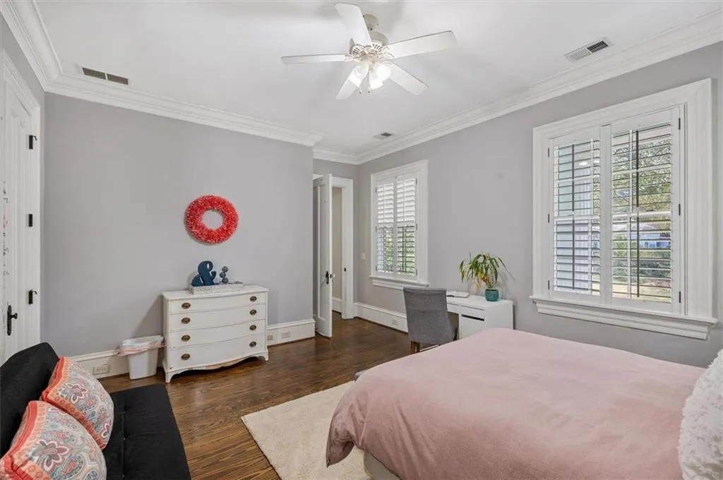 990 The 16th Fairway, Sandy Springs, Georgia 30350, 7 Bedrooms Bedrooms, ,6 BathroomsBathrooms,Residential,Sold,990 The 16th Fairway,6963820