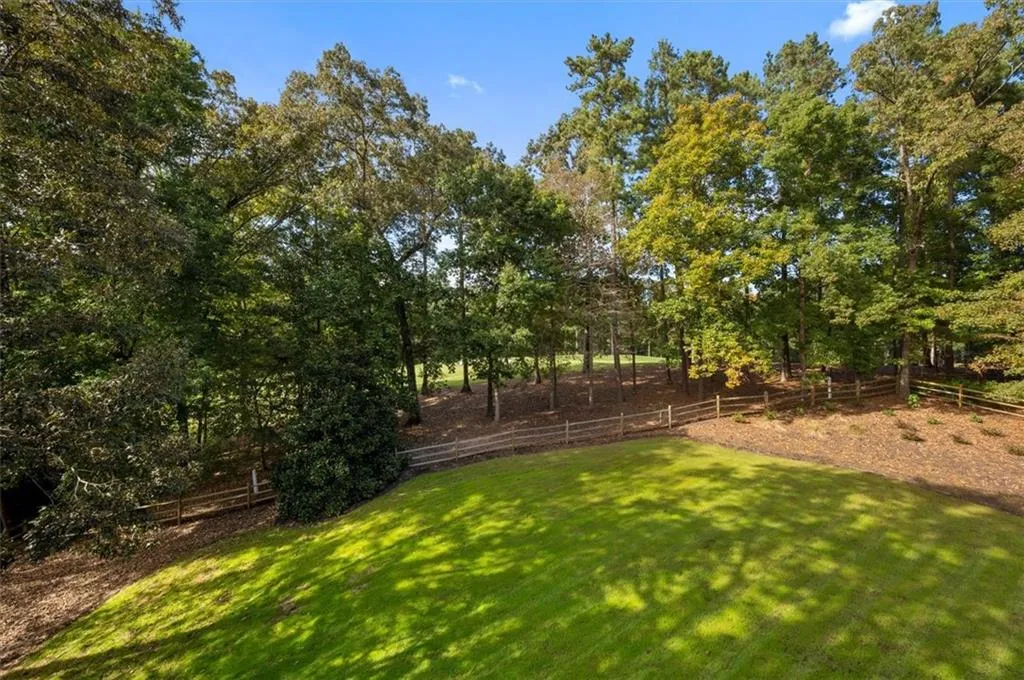 990 The 16th Fairway, Sandy Springs, Georgia 30350, 7 Bedrooms Bedrooms, ,6 BathroomsBathrooms,Residential,Sold,990 The 16th Fairway,6963820