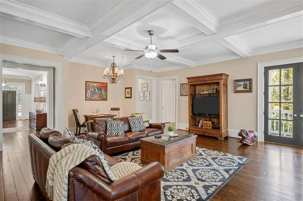 990 The 16th Fairway, Sandy Springs, Georgia 30350, 7 Bedrooms Bedrooms, ,6 BathroomsBathrooms,Residential,Sold,990 The 16th Fairway,6963820