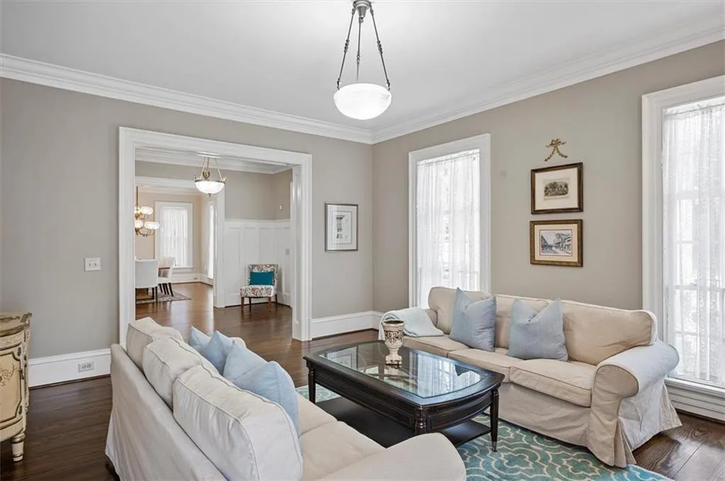 990 The 16th Fairway, Sandy Springs, Georgia 30350, 7 Bedrooms Bedrooms, ,6 BathroomsBathrooms,Residential,Sold,990 The 16th Fairway,6963820