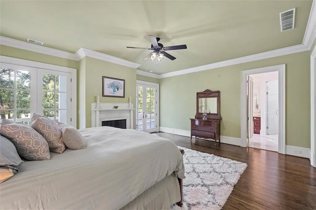 990 The 16th Fairway, Sandy Springs, Georgia 30350, 7 Bedrooms Bedrooms, ,6 BathroomsBathrooms,Residential,Sold,990 The 16th Fairway,6963820