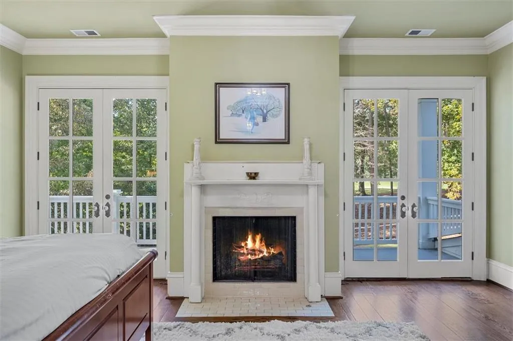 990 The 16th Fairway, Sandy Springs, Georgia 30350, 7 Bedrooms Bedrooms, ,6 BathroomsBathrooms,Residential,Sold,990 The 16th Fairway,6963820