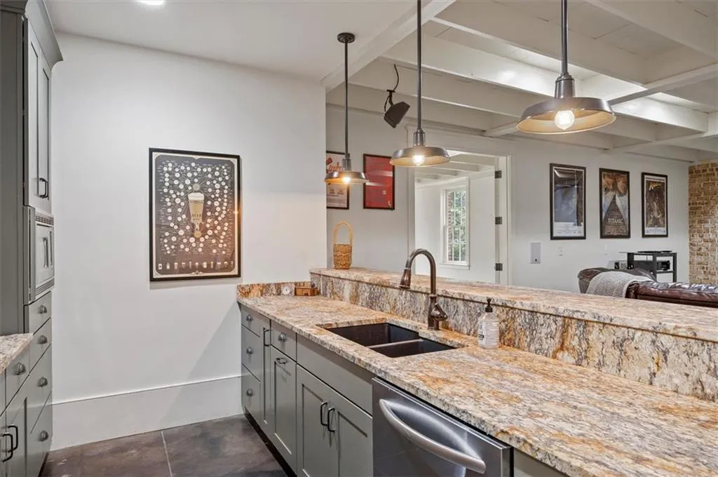 990 The 16th Fairway, Sandy Springs, Georgia 30350, 7 Bedrooms Bedrooms, ,6 BathroomsBathrooms,Residential,Sold,990 The 16th Fairway,6963820