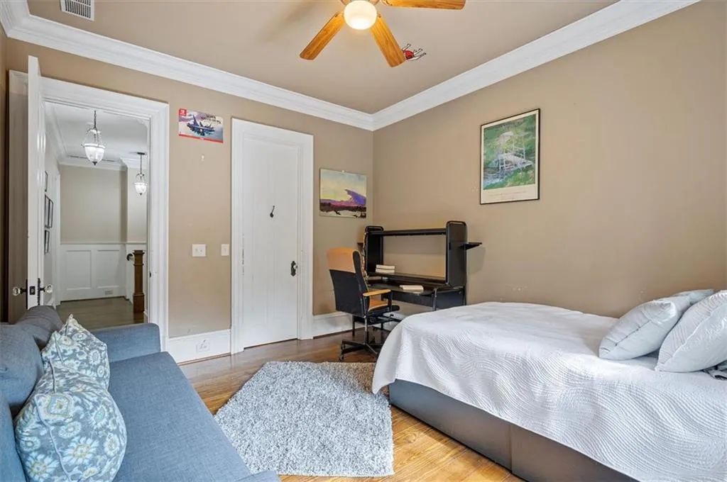 990 The 16th Fairway, Sandy Springs, Georgia 30350, 7 Bedrooms Bedrooms, ,6 BathroomsBathrooms,Residential,Sold,990 The 16th Fairway,6963820