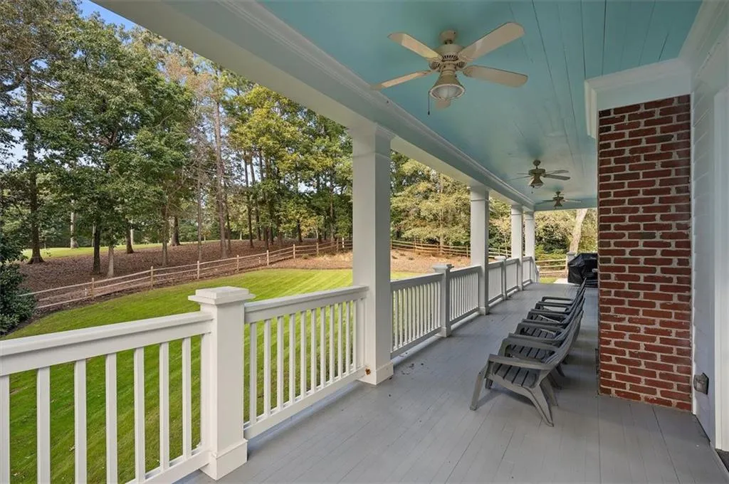 990 The 16th Fairway, Sandy Springs, Georgia 30350, 7 Bedrooms Bedrooms, ,6 BathroomsBathrooms,Residential,Sold,990 The 16th Fairway,6963820