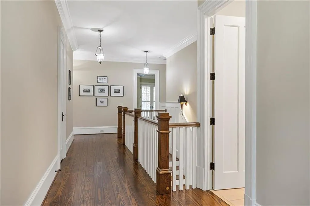 990 The 16th Fairway, Sandy Springs, Georgia 30350, 7 Bedrooms Bedrooms, ,6 BathroomsBathrooms,Residential,Sold,990 The 16th Fairway,6963820