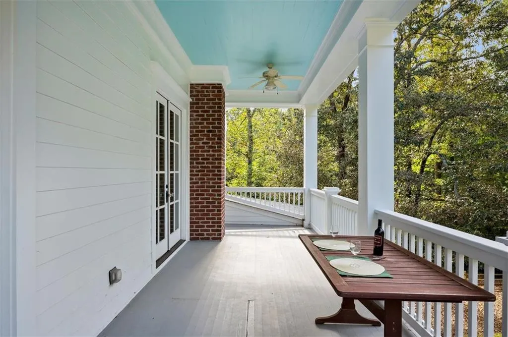 990 The 16th Fairway, Sandy Springs, Georgia 30350, 7 Bedrooms Bedrooms, ,6 BathroomsBathrooms,Residential,Sold,990 The 16th Fairway,6963820