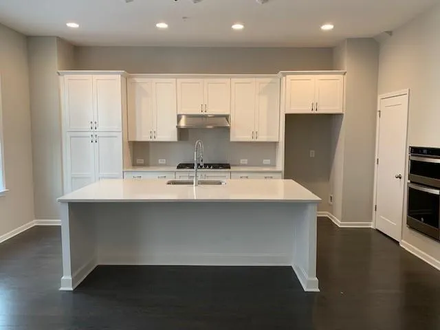 6440 Canopy Drive Unit 605, Sandy Springs, Georgia 30328, 1 Bedroom Bedrooms, ,1 BathroomBathrooms,Residential,Sold,6440 Canopy Drive Unit 605,6566709