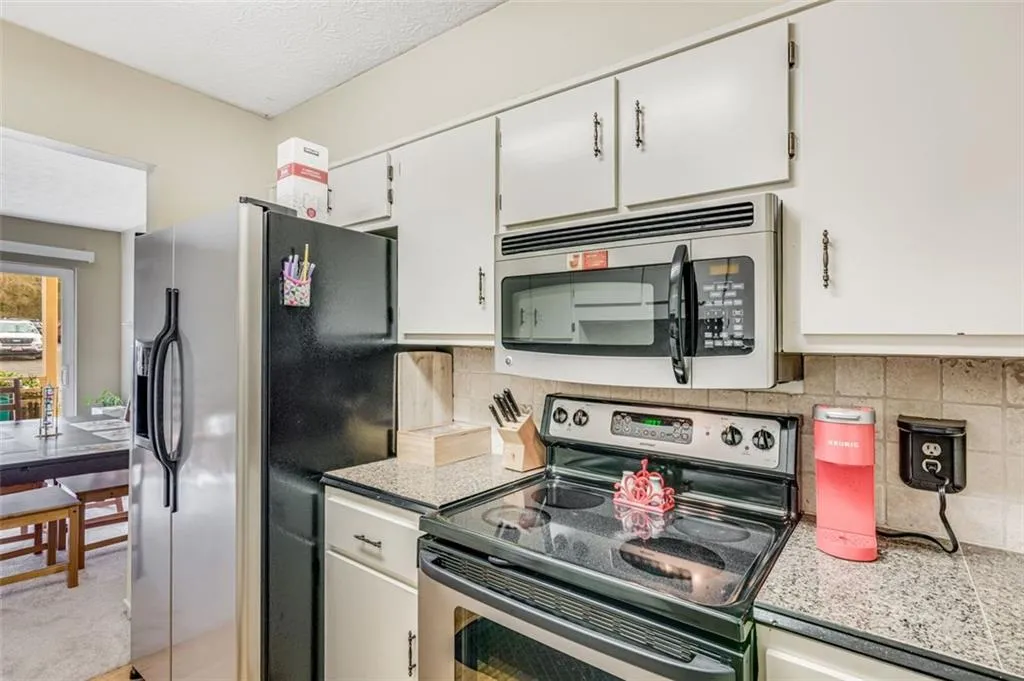 475 Mount Vernon Highway Ne Unit#c129, Sandy Springs, Georgia 30328, 1 Bedroom Bedrooms, ,1 BathroomBathrooms,Residential,Sold,475 Mount Vernon Highway Ne Unit#c129,7165543