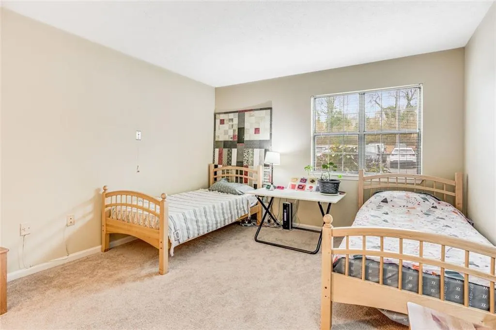 475 Mount Vernon Highway Ne Unit#c129, Sandy Springs, Georgia 30328, 1 Bedroom Bedrooms, ,1 BathroomBathrooms,Residential,Sold,475 Mount Vernon Highway Ne Unit#c129,7165543