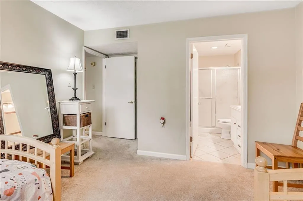 475 Mount Vernon Highway Ne Unit#c129, Sandy Springs, Georgia 30328, 1 Bedroom Bedrooms, ,1 BathroomBathrooms,Residential,Sold,475 Mount Vernon Highway Ne Unit#c129,7165543