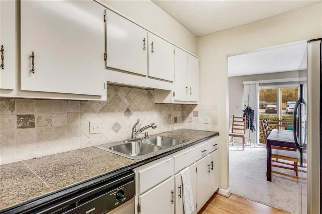 475 Mount Vernon Highway Ne Unit#c129, Sandy Springs, Georgia 30328, 1 Bedroom Bedrooms, ,1 BathroomBathrooms,Residential,Sold,475 Mount Vernon Highway Ne Unit#c129,7165543