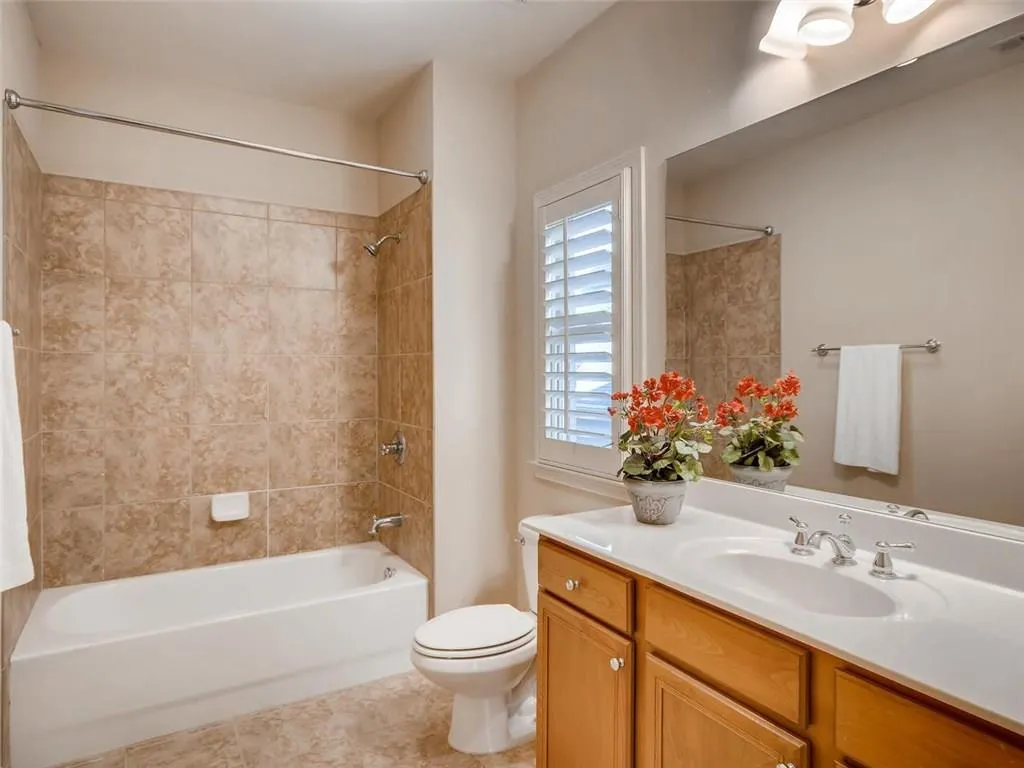 465 Glenmanor Court, Sandy Springs, Georgia 30328, 4 Bedrooms Bedrooms, ,3 BathroomsBathrooms,Residential,Sold,465 Glenmanor Court,6065528