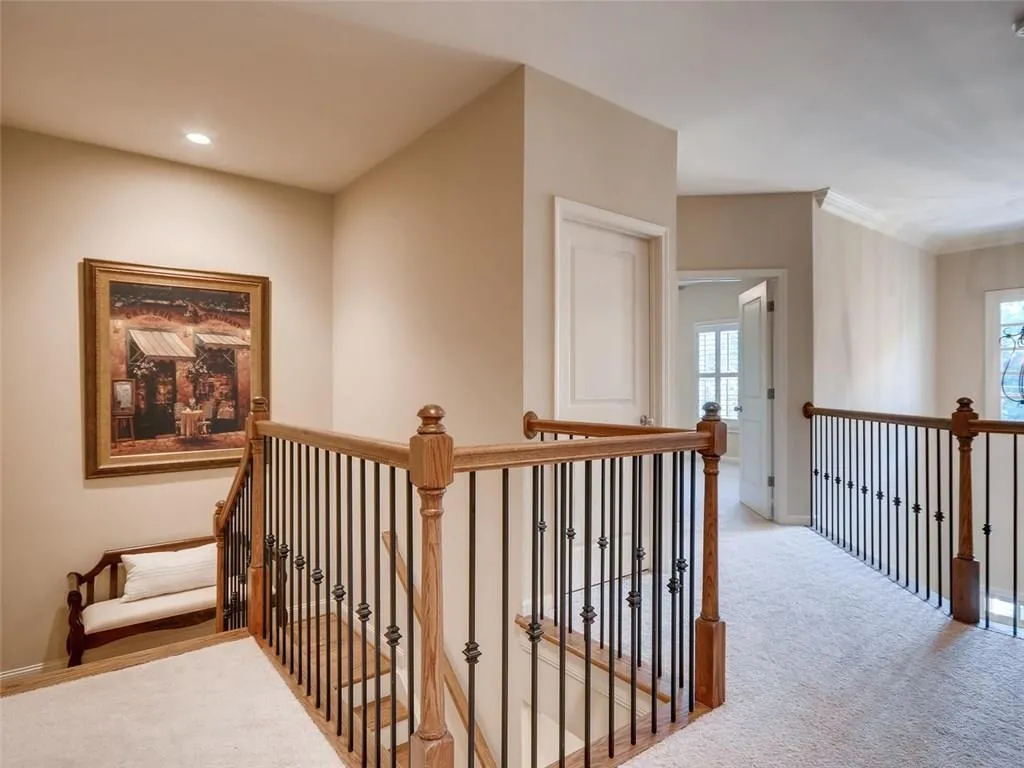 465 Glenmanor Court, Sandy Springs, Georgia 30328, 4 Bedrooms Bedrooms, ,3 BathroomsBathrooms,Residential,Sold,465 Glenmanor Court,6065528