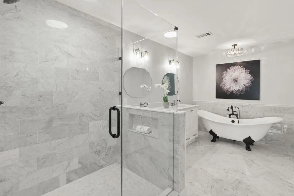 This Spa-Like Bath Retreat Brings All The Feels! This Spa-Like Bath Retreat Brings All The Feels!