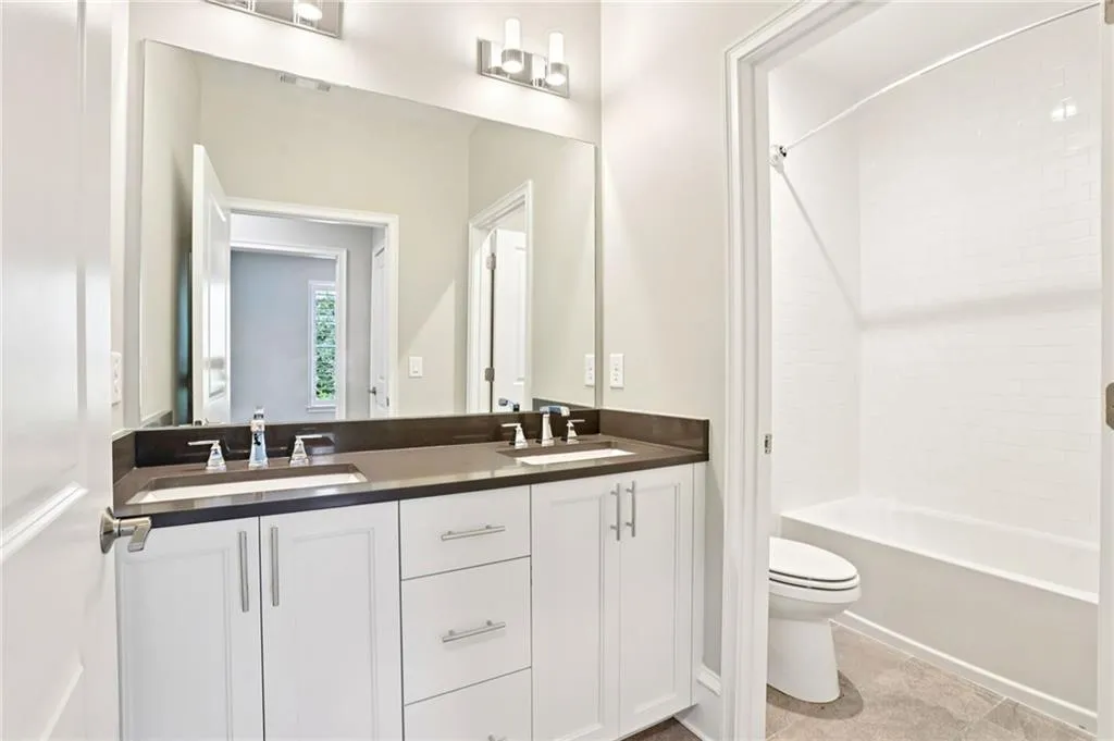 3445 Landen Pine Court Ne, Atlanta, Georgia 30305, 4 Bedrooms Bedrooms, ,3 BathroomsBathrooms,Residential,For Sale,3445 Landen Pine Court Ne,7660366