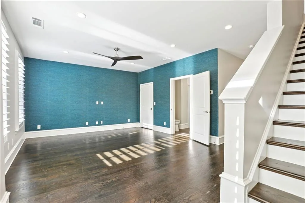 3445 Landen Pine Court Ne, Atlanta, Georgia 30305, 4 Bedrooms Bedrooms, ,3 BathroomsBathrooms,Residential,Sold,3445 Landen Pine Court Ne,7660366