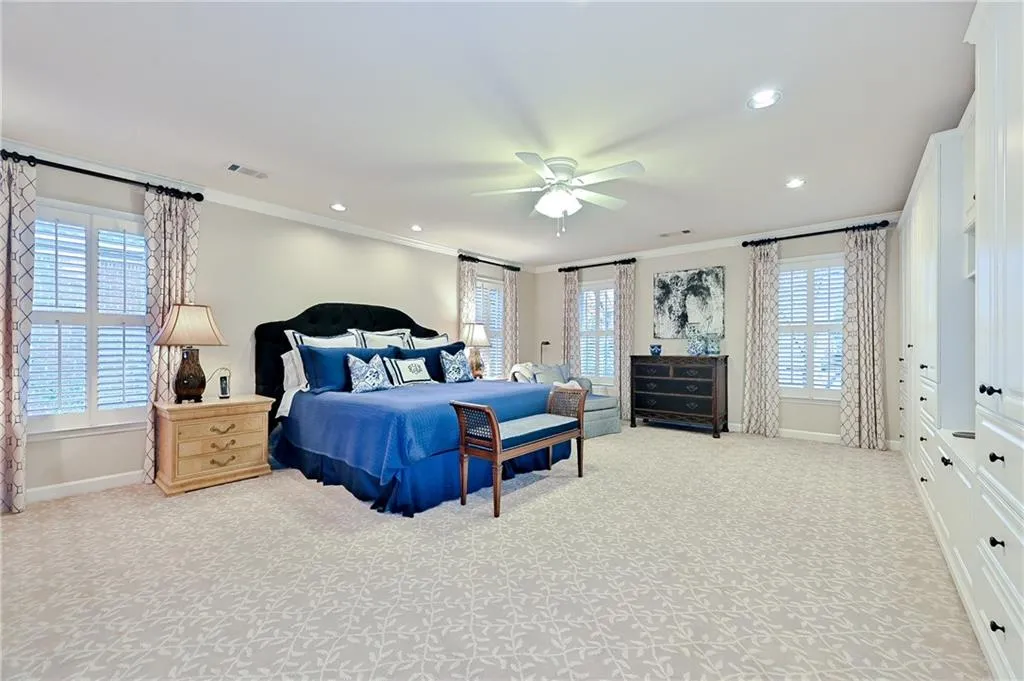 305 Cameron Ridge Drive Nw, Atlanta, Georgia 30328, 6 Bedrooms Bedrooms, ,3 BathroomsBathrooms,Residential,Sold,305 Cameron Ridge Drive Nw,6692636