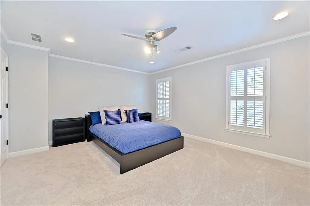 305 Cameron Ridge Drive Nw, Atlanta, Georgia 30328, 6 Bedrooms Bedrooms, ,3 BathroomsBathrooms,Residential,Sold,305 Cameron Ridge Drive Nw,6692636