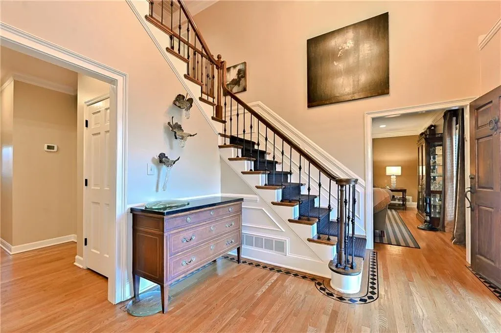 305 Cameron Ridge Drive Nw, Atlanta, Georgia 30328, 6 Bedrooms Bedrooms, ,3 BathroomsBathrooms,Residential,Sold,305 Cameron Ridge Drive Nw,6692636