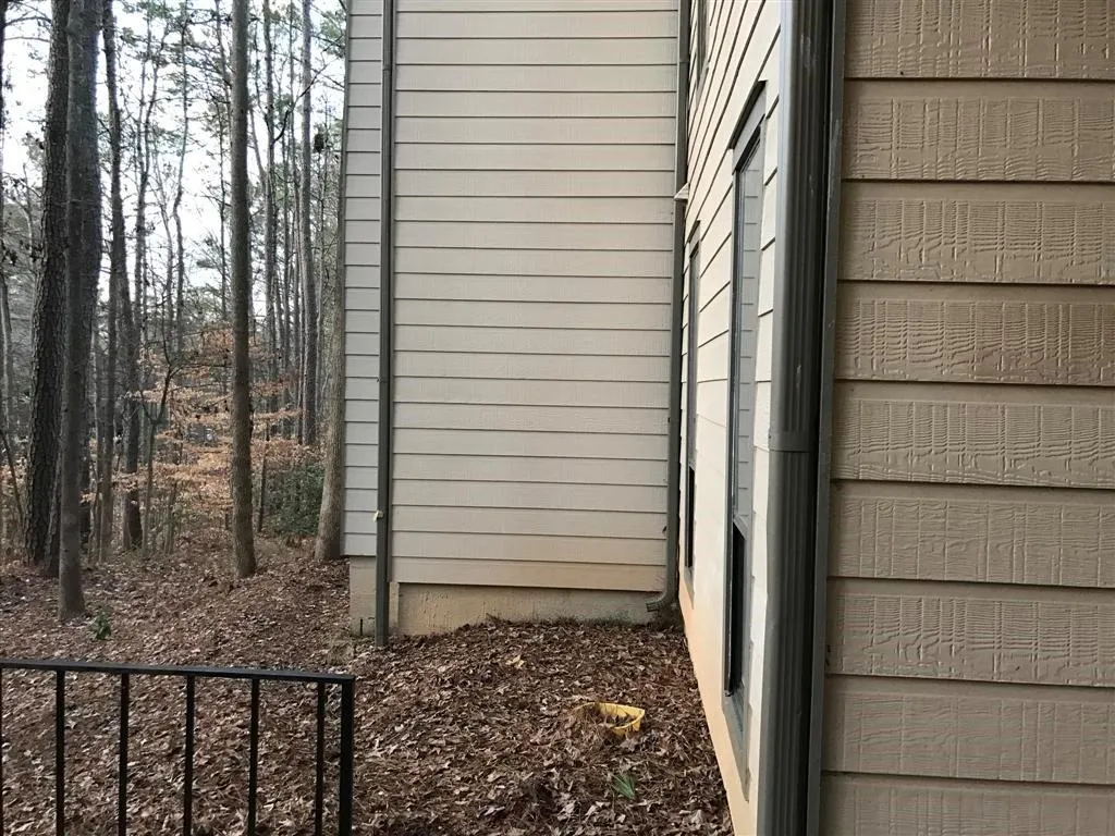 9400 Roberts Drive Unit 4b, Atlanta, Georgia 30350, 2 Bedrooms Bedrooms, ,2 BathroomsBathrooms,Residential,Sold,9400 Roberts Drive Unit 4b,5792822