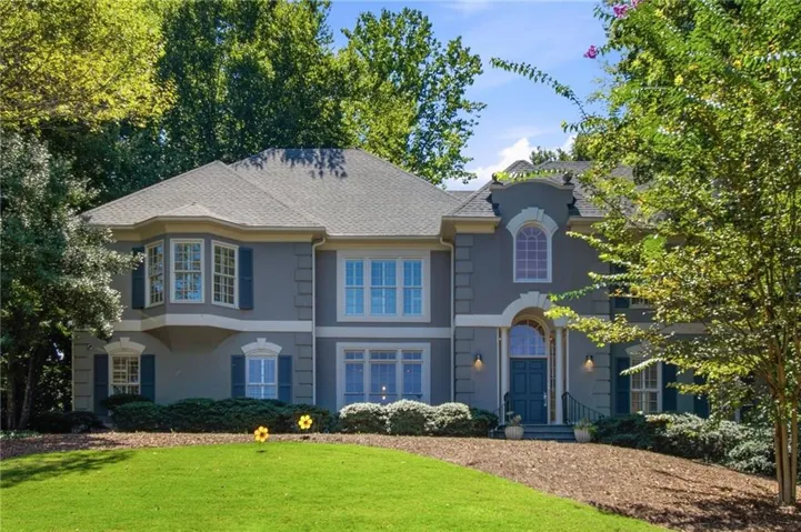 Hardcoat stucco in excellent condition!