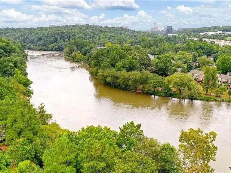 402 River Vista Drive, Atlanta, Georgia 30339, 4 Bedrooms Bedrooms, ,4 BathroomsBathrooms,Residential,Sold,402 River Vista Drive,7553545