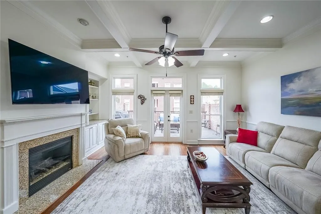 402 River Vista Drive, Atlanta, Georgia 30339, 4 Bedrooms Bedrooms, ,4 BathroomsBathrooms,Residential,Sold,402 River Vista Drive,7553545