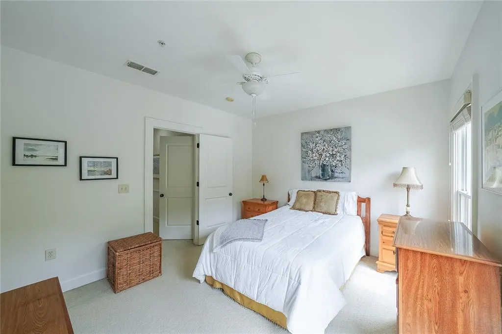 402 River Vista Drive, Atlanta, Georgia 30339, 4 Bedrooms Bedrooms, ,4 BathroomsBathrooms,Residential,Sold,402 River Vista Drive,7553545