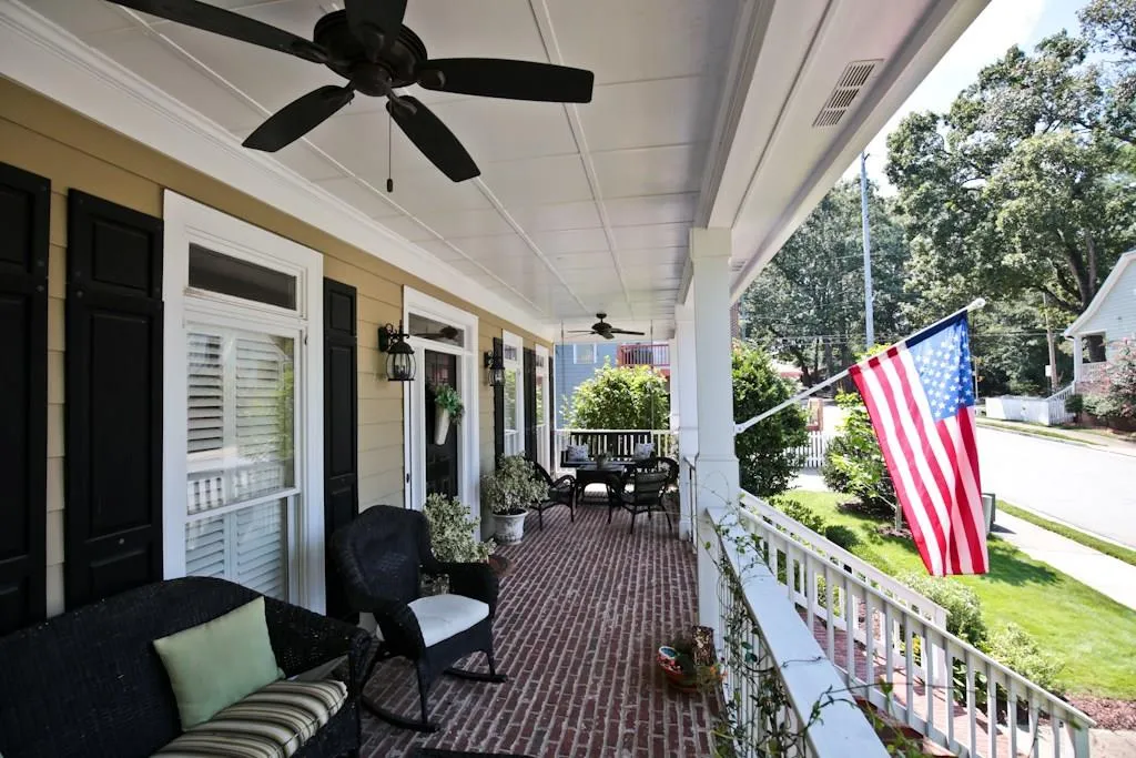 2201 Mauldin Street Nw, Atlanta, Georgia 30318, 5 Bedrooms Bedrooms, ,3 BathroomsBathrooms,Residential,Sold,2201 Mauldin Street Nw,5743810