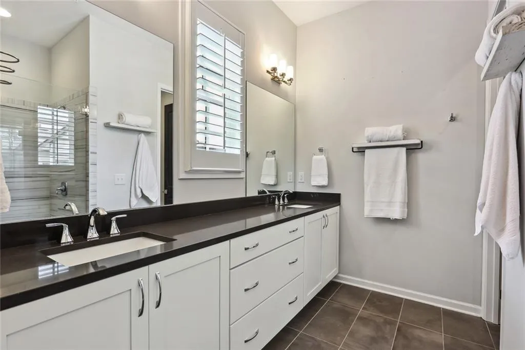 6826 Prelude Drive, Sandy Springs, Georgia 30328, 1 Bedroom Bedrooms, ,1 BathroomBathrooms,Residential,Sold,6826 Prelude Drive,7080632