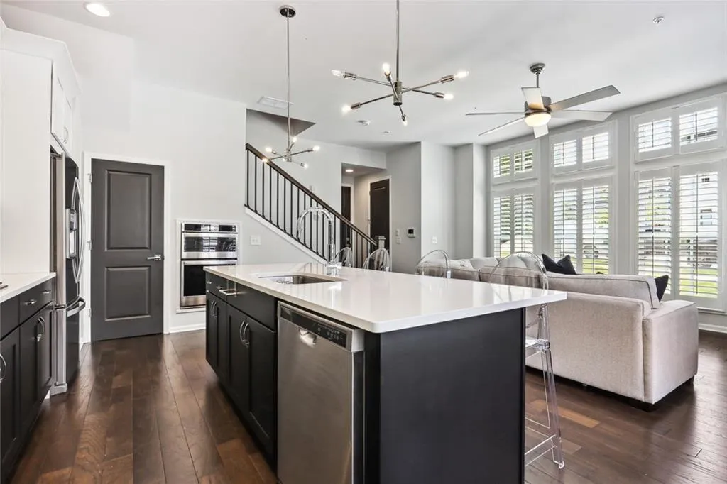 6826 Prelude Drive, Sandy Springs, Georgia 30328, 1 Bedroom Bedrooms, ,1 BathroomBathrooms,Residential,Sold,6826 Prelude Drive,7080632