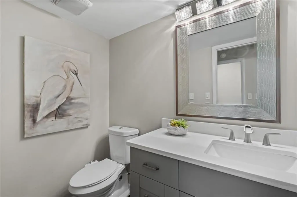 Powder room on mail floor