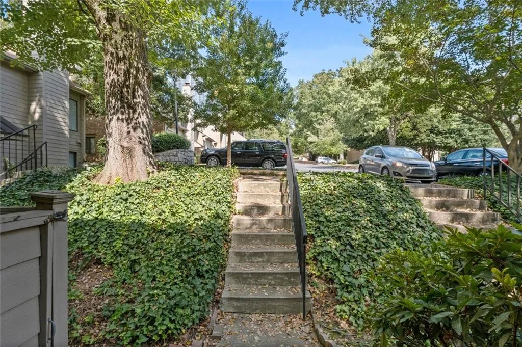 Your own staircase from parking to the front door