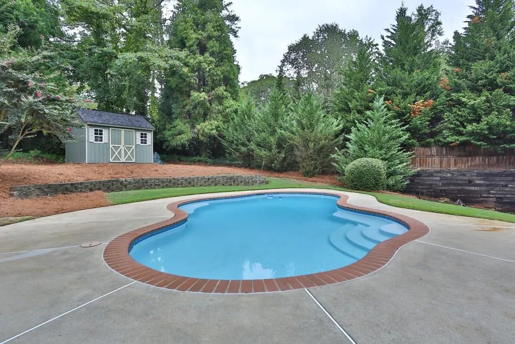 245 N Mill Road, Sandy Springs, Georgia 30328, 3 Bedrooms Bedrooms, ,2 BathroomsBathrooms,Residential,Sold,245 N Mill Road,5745073