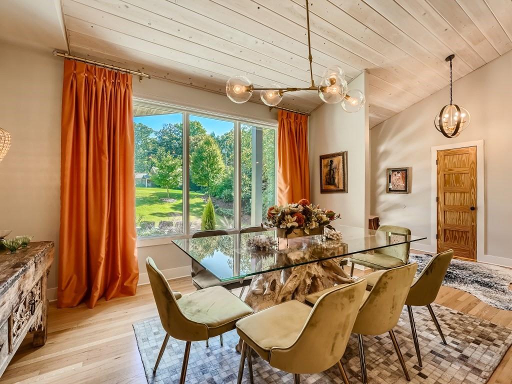 435 Elden Drive, Sandy Springs, Georgia 30342, 5 Bedrooms Bedrooms, ,3 BathroomsBathrooms,Residential,Sold,435 Elden Drive,7293556 435 Elden Drive, Sandy Springs, Georgia 30342, 5 Bedrooms Bedrooms, ,3 BathroomsBathrooms,Residential,Sold,435 Elden Drive,7293556