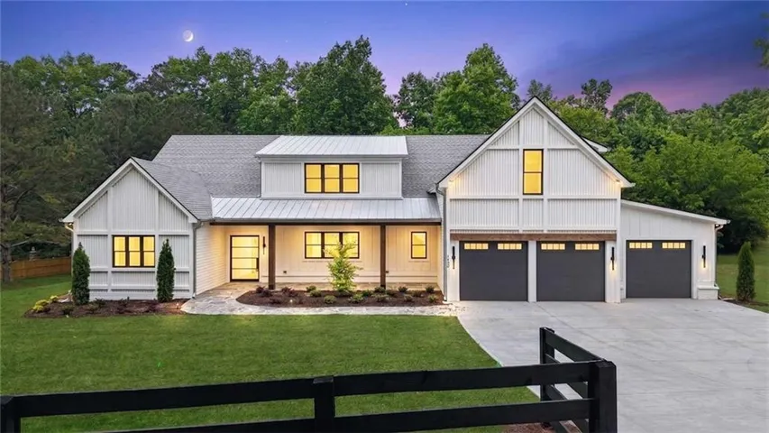 1452 Rucker Circle, Woodstock, Georgia 30188