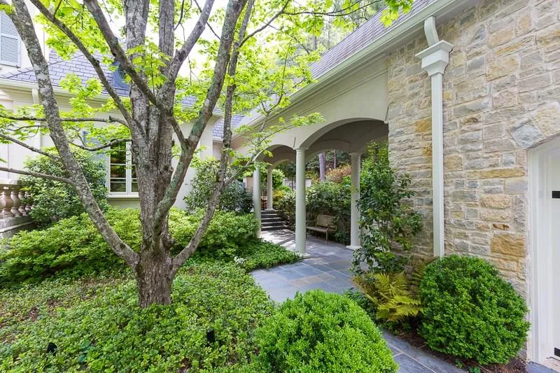 205 N Chambord Drive, Atlanta, Georgia 30327, 7 Bedrooms Bedrooms, ,8 BathroomsBathrooms,Residential,Sold,205 N Chambord Drive,6002833