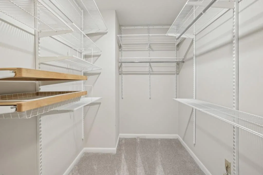 64 Dunwoody Springs Drive, Atlanta, Georgia 30328, 2 Bedrooms Bedrooms, ,2 BathroomsBathrooms,Residential,Sold,64 Dunwoody Springs Drive,7523723