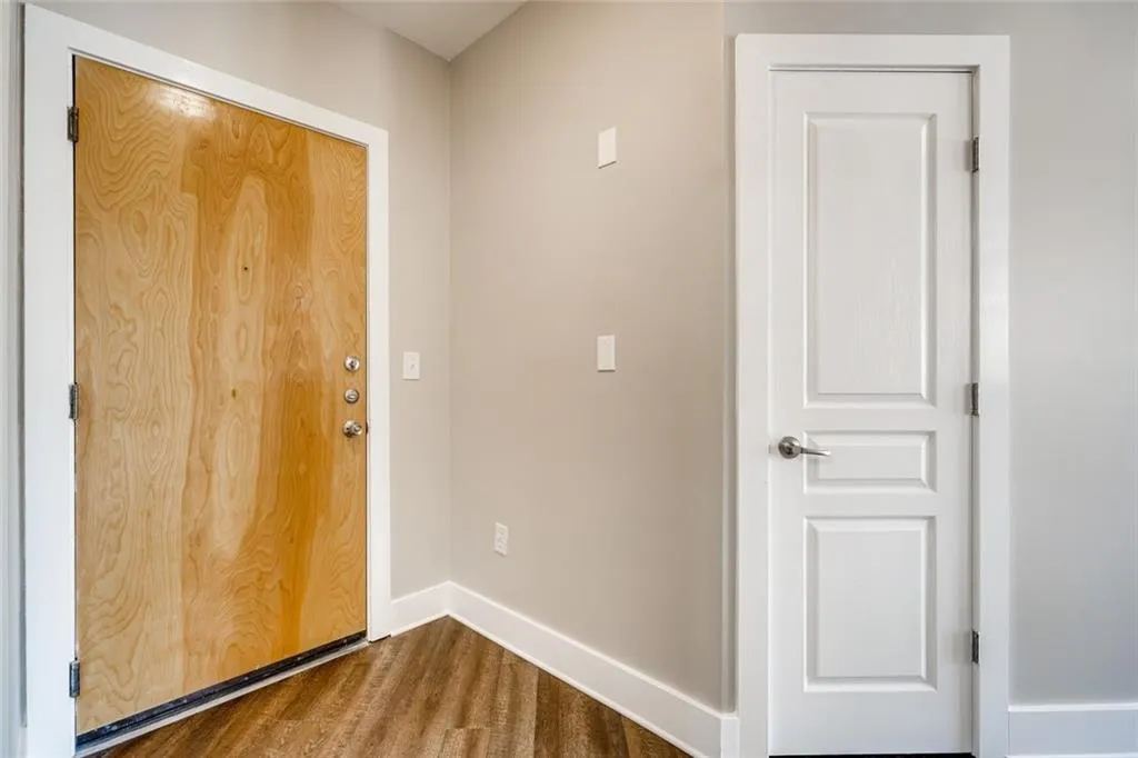 799 Hammond Drive Unit 201, Sandy Springs, Georgia 30328, 2 Bedrooms Bedrooms, ,2 BathroomsBathrooms,Residential,Sold,799 Hammond Drive Unit 201,6830665
