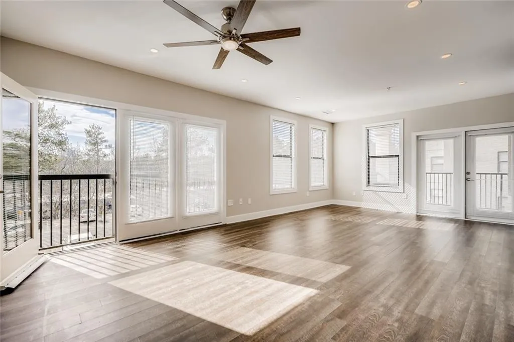 799 Hammond Drive Unit 201, Sandy Springs, Georgia 30328, 2 Bedrooms Bedrooms, ,2 BathroomsBathrooms,Residential,Sold,799 Hammond Drive Unit 201,6830665