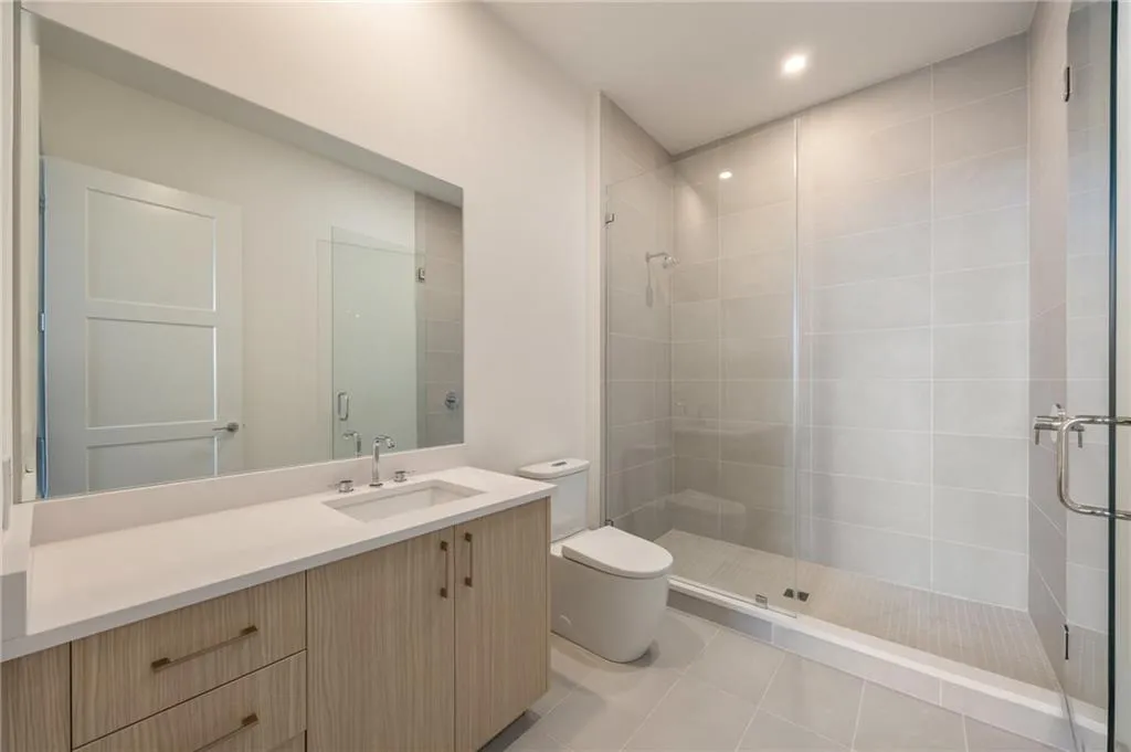 2425 Peachtree Road Ne Unit 1604, Atlanta, Georgia 30305, 2 Bedrooms Bedrooms, ,2 BathroomsBathrooms,Residential,For Sale,2425 Peachtree Road Ne Unit 1604,7642596 2425 Peachtree Road Ne Unit 1604, Atlanta, Georgia 30305, 2 Bedrooms Bedrooms, ,2 BathroomsBathrooms,Residential,For Sale,2425 Peachtree Road Ne Unit 1604,7642596