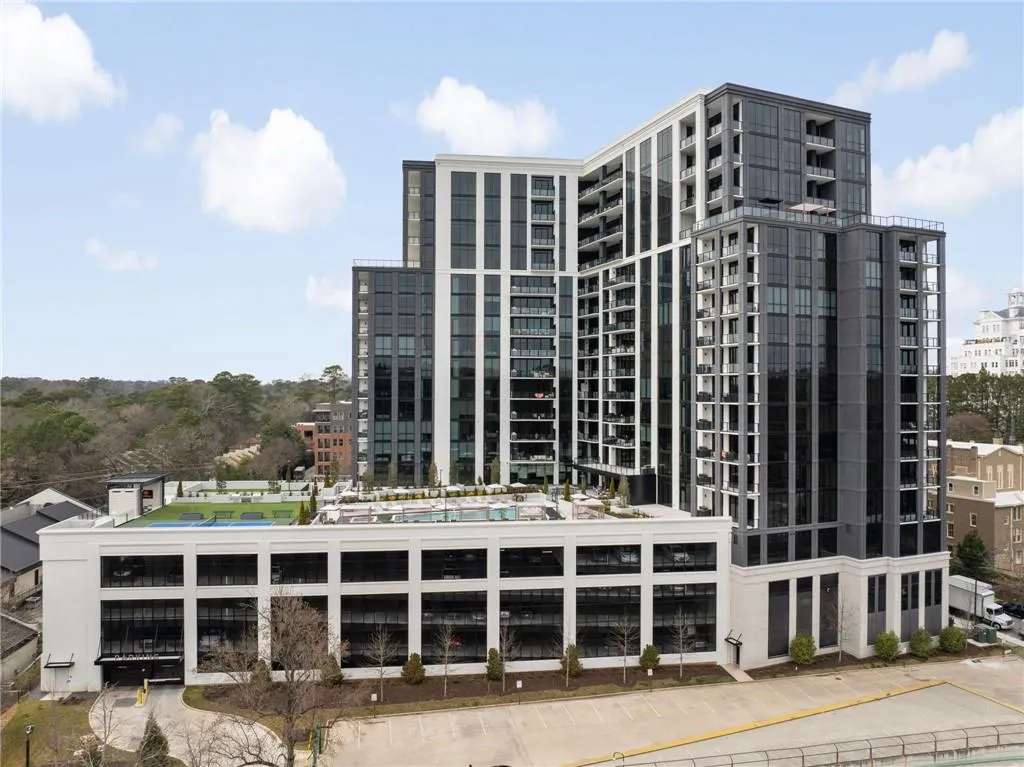 2425 Peachtree Road Ne Unit 1604, Atlanta, Georgia 30305, 2 Bedrooms Bedrooms, ,2 BathroomsBathrooms,Residential,For Sale,2425 Peachtree Road Ne Unit 1604,7642596