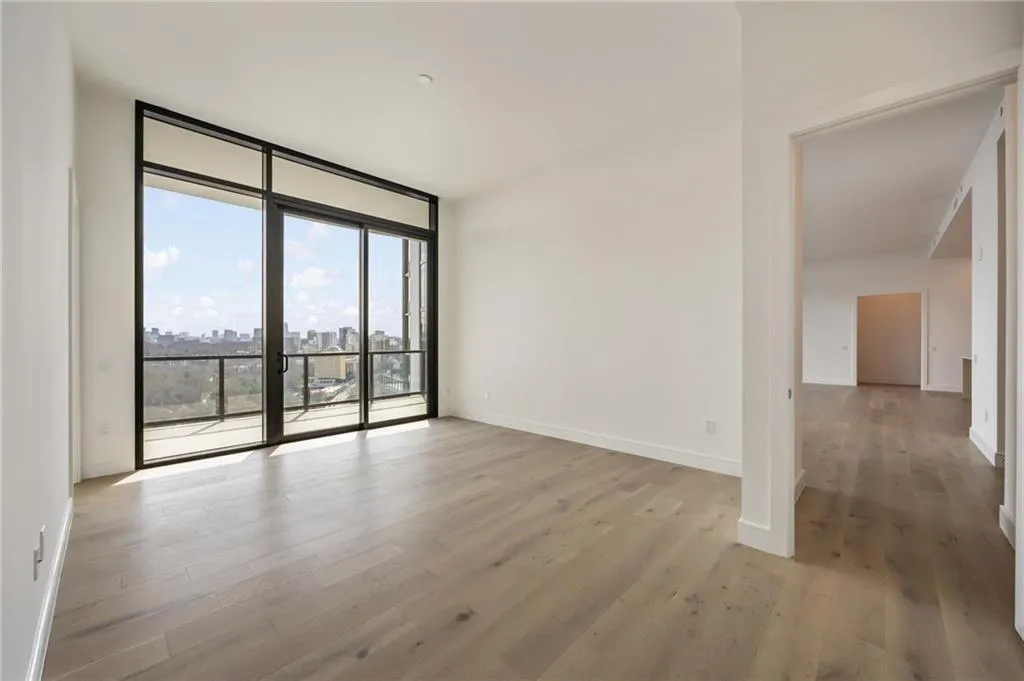 2425 Peachtree Road Ne Unit 1604, Atlanta, Georgia 30305, 2 Bedrooms Bedrooms, ,2 BathroomsBathrooms,Residential,For Sale,2425 Peachtree Road Ne Unit 1604,7642596